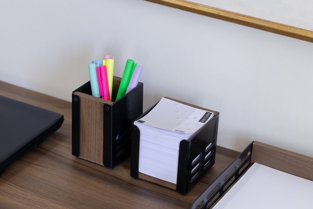 aramado's tweet photo. Organize seu home office com praticidade! 🥰
#aramado #organização #decoração #lojavirtual #homeoffice https://t.co/FZbgYNHH20