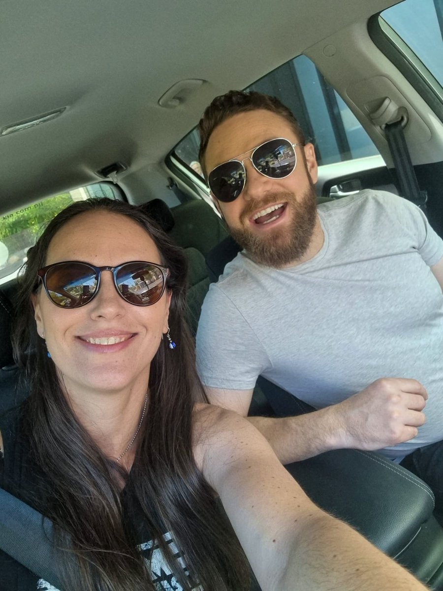 rockandpop955's tweet photo. 🎙️🇬🇧 BRIT NOISE COMICCON PARAGUAY 🗞️🇵🇾

📸 @witchann 👑 con #RossMarquand de #TheWalkingDead 🎬 y #RedSkull 👹 de #Marvel 🦸🏻 y #SebastiánLlapur 🗣️, actor de doblaje 😎, rumbo a la @ComicConPy 😌

@brit_noise 🎙️🇬🇧 95.5FM 🤟🏻 #RockandPop 🎸

#DialInamovible 🔥
#ActitudImparable ⚡ https://t.co/oPzA1mc1Yl