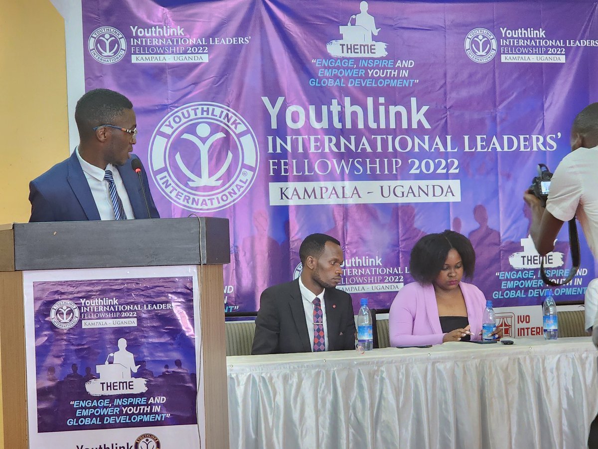 YLFellows's tweet photo. An event that brought together leaders of a great next generation ✊

Alot was shared and so learnt🎙️🧠
#YouthlinkFellowship https://t.co/NWU5uvMiUc