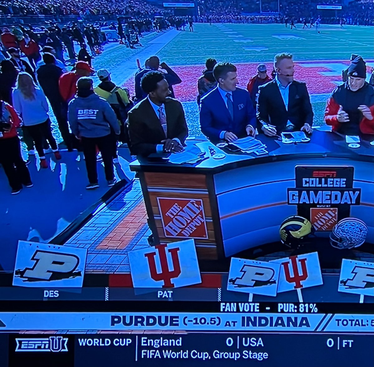 BeneathThePaint's tweet photo. How dare you @PatMcAfeeShow https://t.co/pb1mg7txLj