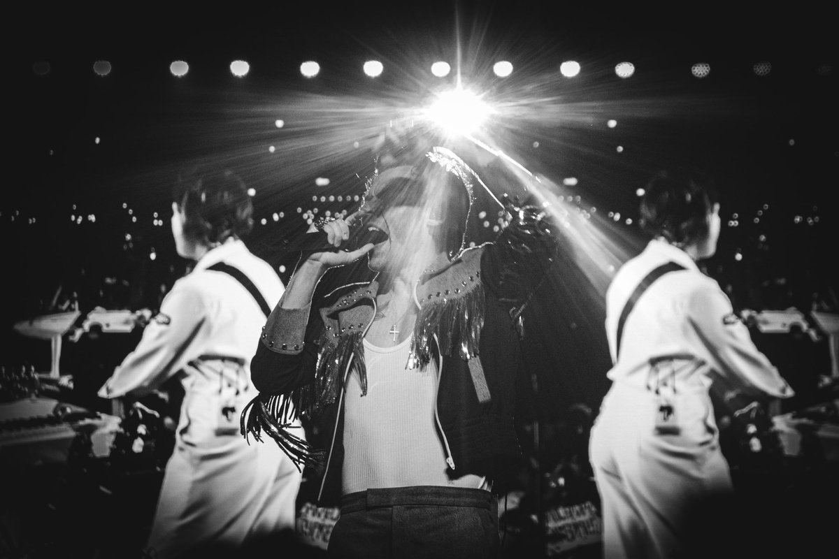 marianagphoto's tweet photo. Love On Tour, Mexico 

#HarryStyles #LoveOnTourMexicoCity https://t.co/fu7MYqHlr6
