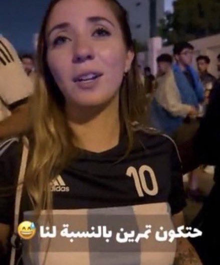 20B__'s tweet photo. دارت الدنيا بسرررعة وردتها لنا https://t.co/kmHgDjhG5v