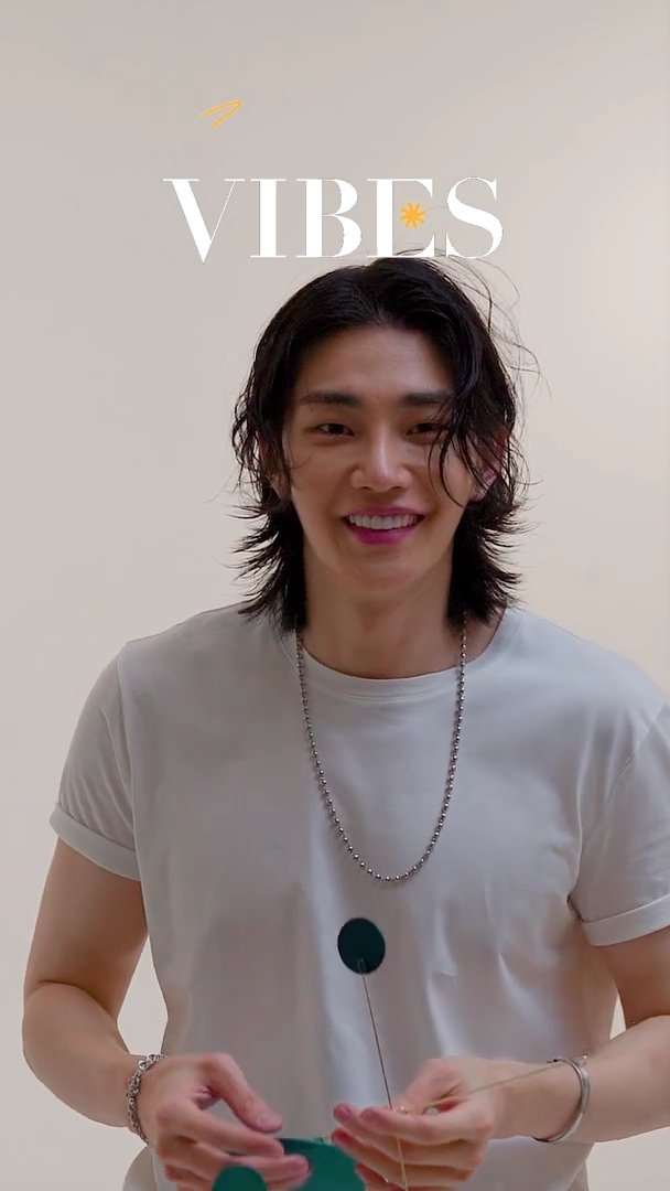 GSP...!!!! 🤤🤤🤤🤤🤤

대흉근에 무슨짓을 한거됴? 재영님??🤭🤭🤭🤭
#김재영 #GSP #그뉵그뉵 #VIBES