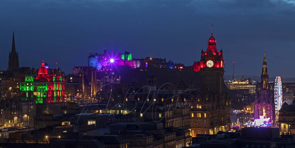 Beginning to look a lot like #Christmas #edinburgh #scotland #winter #scottish