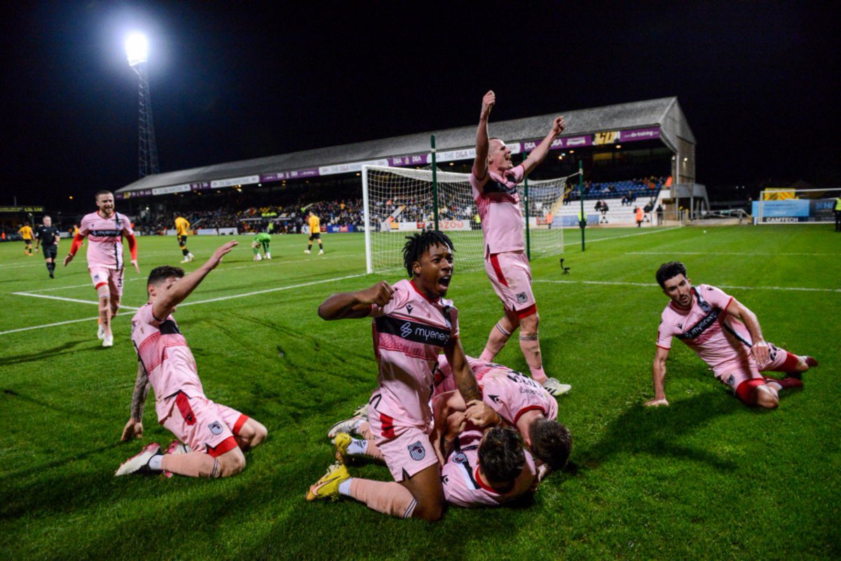 officialgtfc's tweet photo. THIS IS WHAT IT MEANS 🖤 https://t.co/HEaSw7tYzR