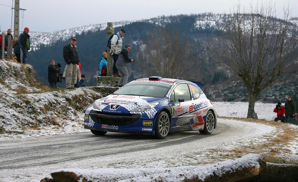 The Masters of Monte 👑

<a href="/SebOgier/">Sébastien Ogier</a> &amp; <a href="/SebastienLoeb/">Sébastien Loeb</a> - 8 time winners of this iconic rally! 🏆 Here are their first and last wins ⤵️
