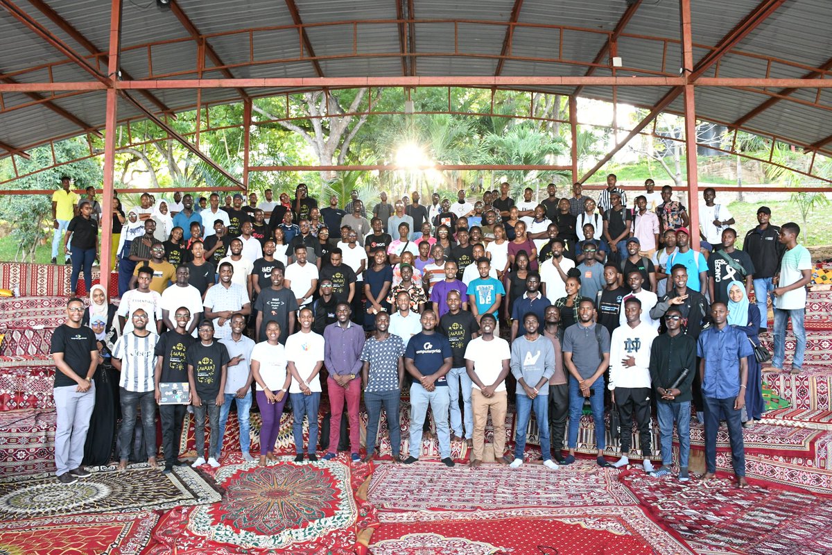 Ndegwa_JM's tweet photo. It's a wrap for #devfestmombasa2022
Thank you @GDG_Mombasa for organising the event.
#DevFestMombasa
#FlutterDev https://t.co/AX3jhfdBVO