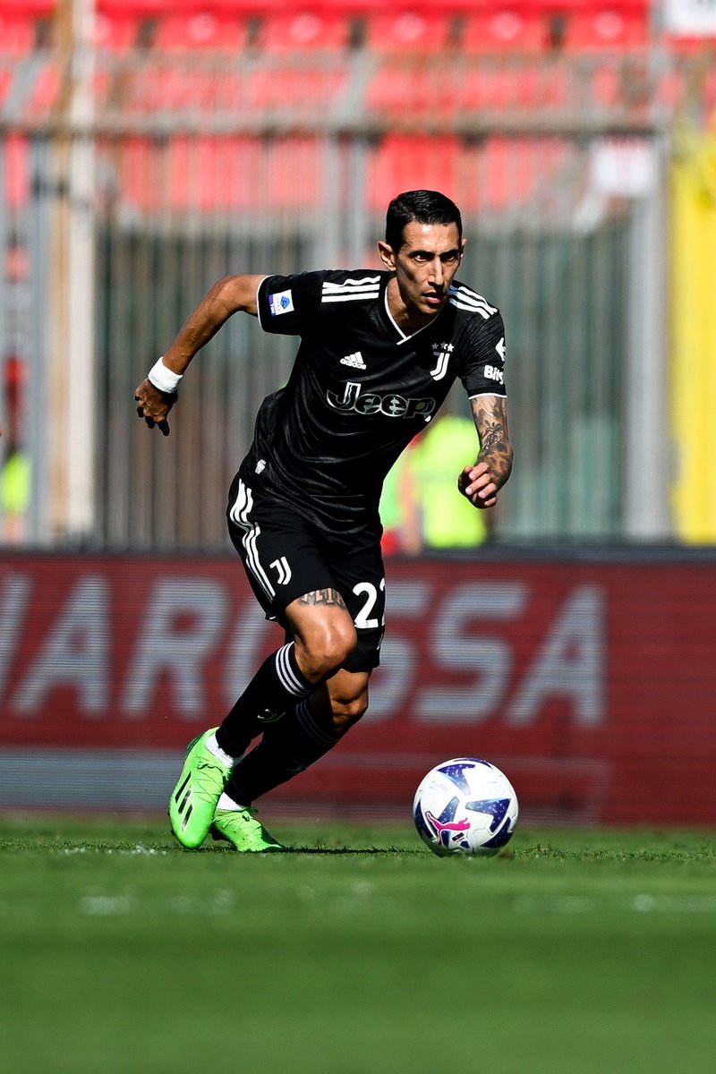 ¡Buena suerte, Bianconeri! 🙌

<a href="/Argentina/">🇦🇷 Selección Argentina ⭐⭐⭐</a> akan melawan Meksiko pada laga #FIFAWorldCup  kedua mereka dini hari nanti 🇦🇷🆚🇲🇽