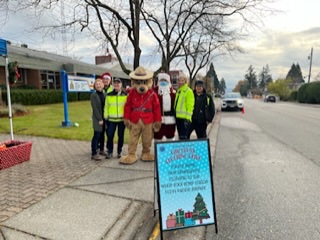 Our annual children’s clothing drive is on now! See Santa, safety bear and our community elves until 3pm today! 15299 Pacific Avenue, donations help local children. <a href="/whiterockcity/">City of White Rock</a> <a href="/OptionsBC/">OptionsCommunityServ</a> <a href="/SourcesBC/">SOURCES</a> #TisTheSeason #community