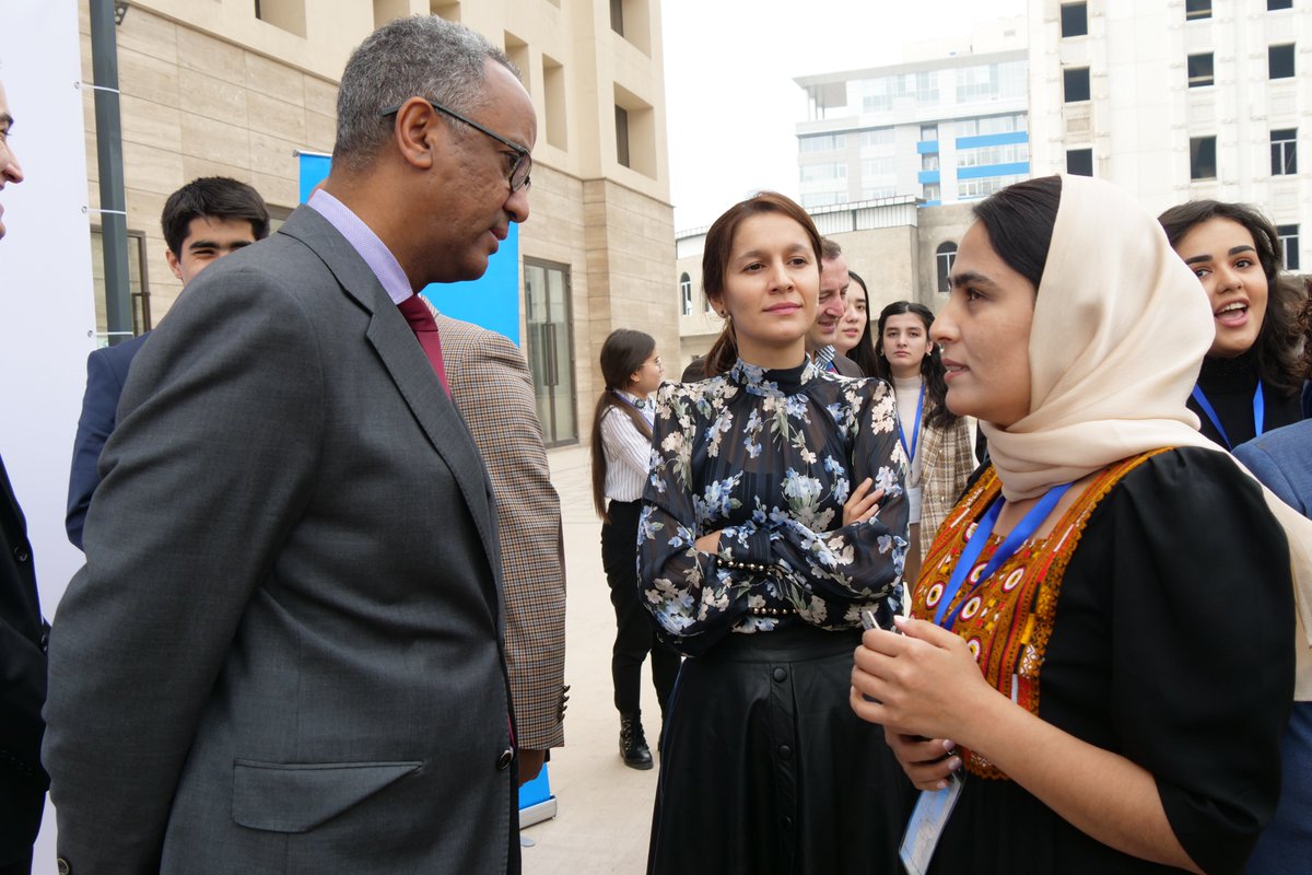UNinTajikistan's tweet photo. Model UN Conference dedicated to 30th anniversary of Tajikistan's accession to @UN takes place in Dushanbe. Organized by Tajikistan UN Association with @UnicefTajik &amp; #UNHCRTajikistan support, #MUNDushanbe will allow participants to discuss key children and refugees issues. https://t.co/Lnbt0bgWKQ