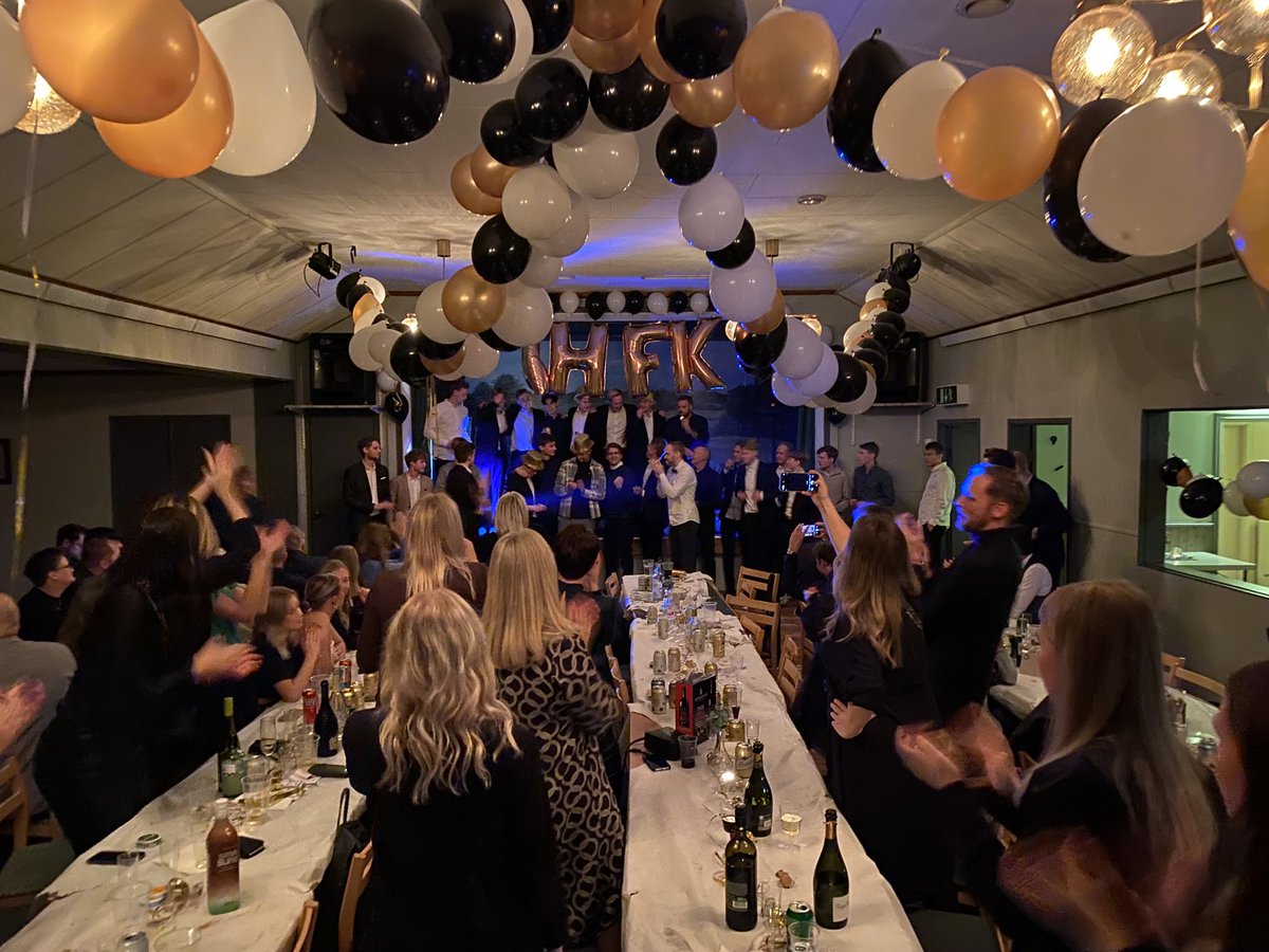 WernerMagnus's tweet photo. Årsfest 2022. Mycket glädje och 🥰 https://t.co/lD5iLTT0lo