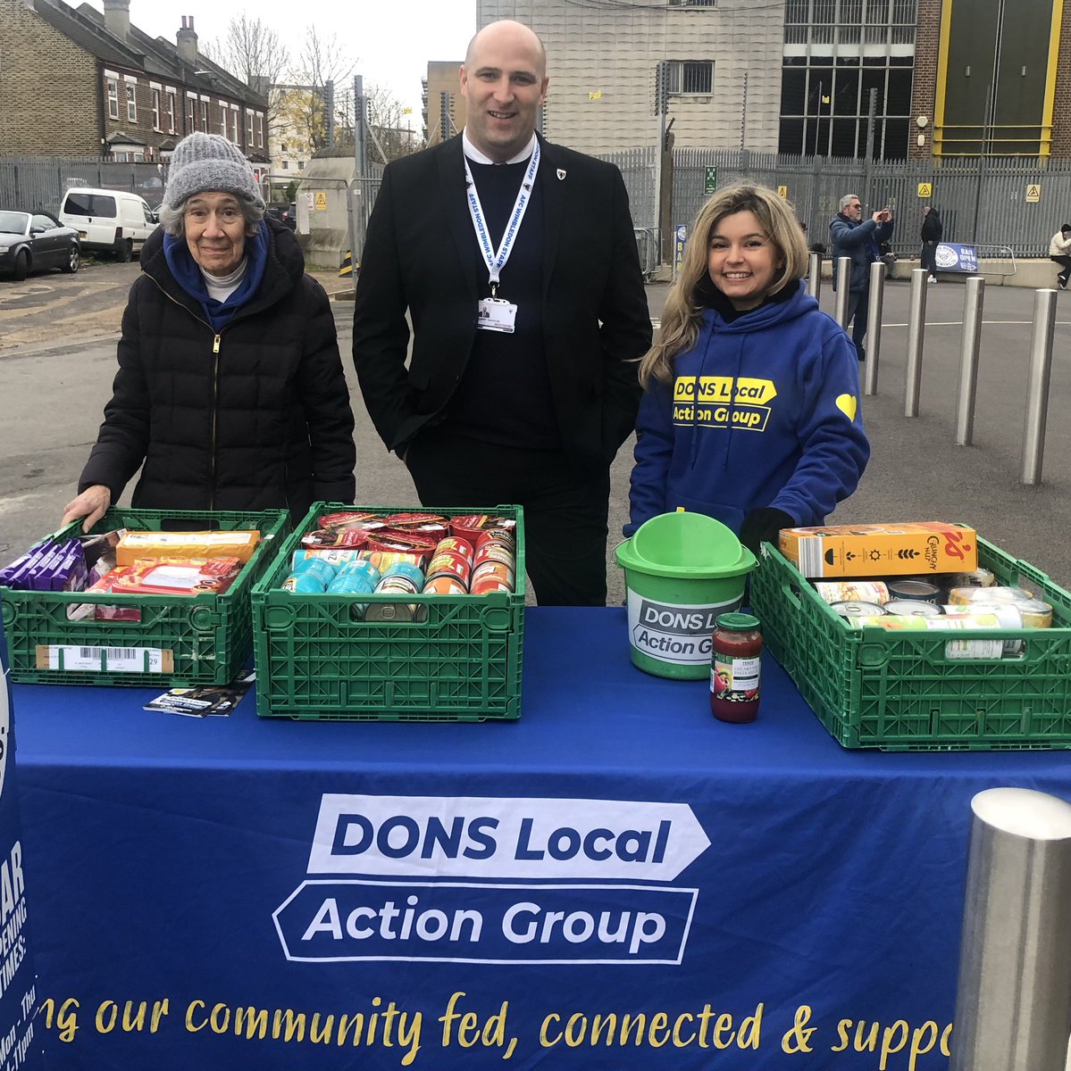 Caroline Lee tweet media