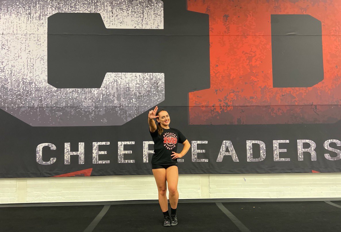 amytinkler2's tweet photo. Question is… how much can you handle? 😏🔥
SHOWCASE… ✔️
@CD_Cheer #CoventryDynamite #AMMO https://t.co/wMYvw5JBkm