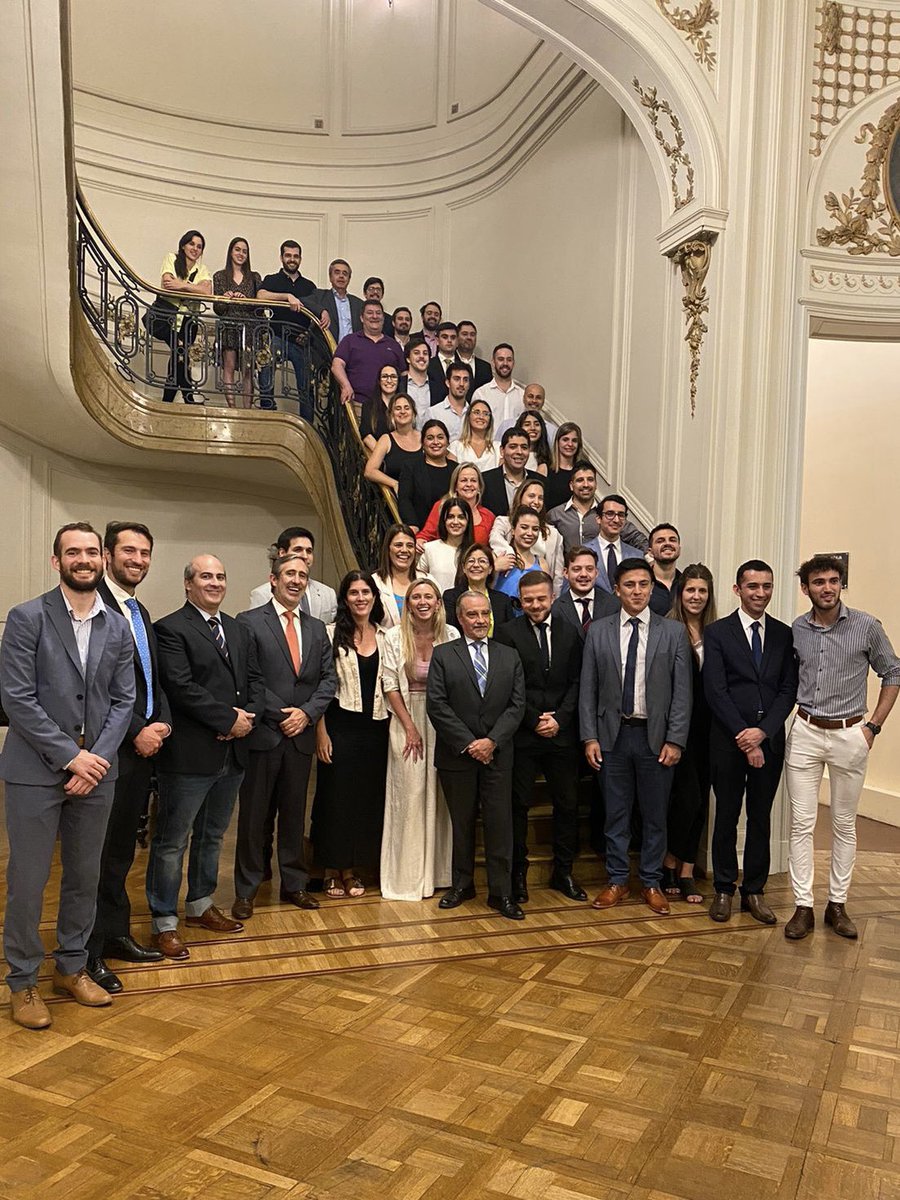Carlos M. González Guerra (@charlskrieg) on Twitter photo Termina la cursada de una nueva promoción del Master en Derecho Penal de <a href="/AustralDerecho/">Austral Derecho</a> Otro gran grupo que quedará en nuestro recuerdo. Gracias por habernos elegido y por formar parte, desde ahora más que nunca, de nuestro Departamento de Derecho Penal Termina la cursada de una nueva promoción del Master en Derecho Penal de <a href="/AustralDerecho/">Austral Derecho</a> Otro gran grupo que quedará en nuestro recuerdo. Gracias por habernos elegido y por formar parte, desde ahora más que nunca, de nuestro Departamento de Derecho Penal