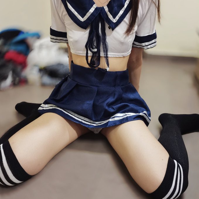 明天放假 适合学生在家做坏事 ❤️ Tomorrow is a holiday for students to do bad things at home ❤️ https://t.co/Lyv6Et<a href="/tag/%E9%A9%AC%E6%9D%A5%E8%A5%BF%E4%BA%9A"class="tags"><span>#马来西亚</span></a><a href="/tag/%E5%AD%A6%E7%94%9F"class="tags"><span>#学生</span></a><a href="/tag/%E8%BF%90%E5%8A%A8"class="tags"><span>#运动</span></a>