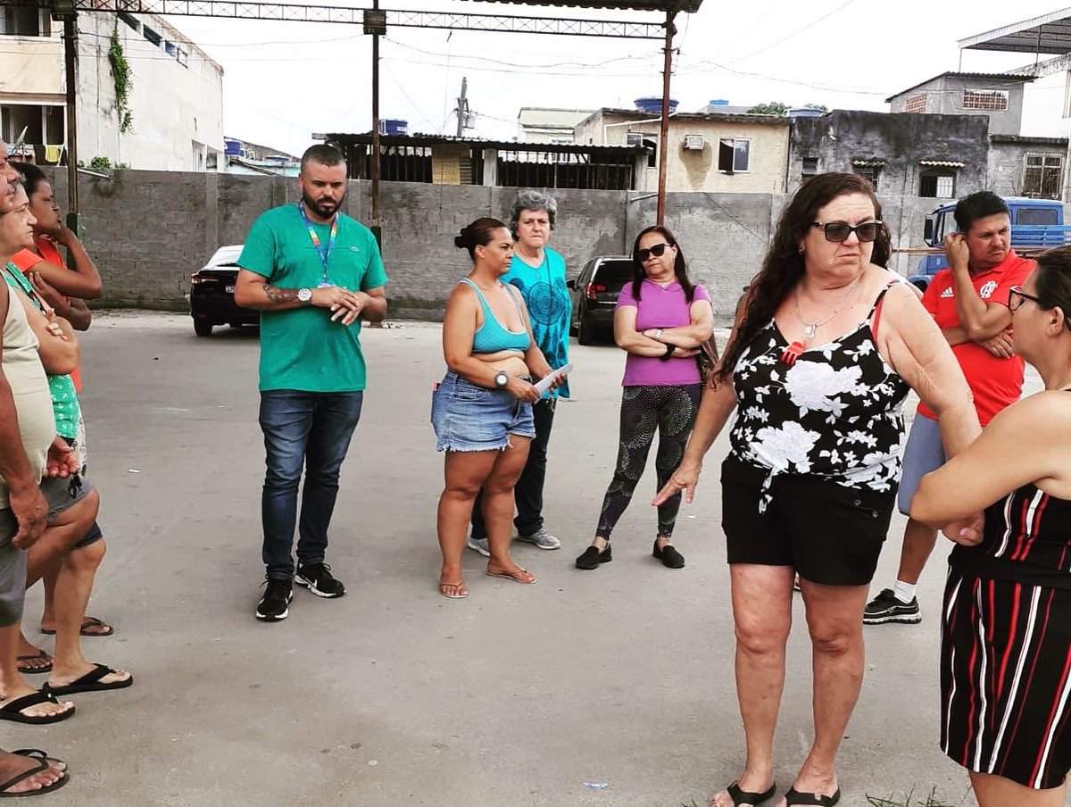 Hoje nessa manhã de Sábado nosso Gestor Diego Martins foi convidado pelos moradores do jardim do amanhã e aproveitou pra marcar outras visitas pela Santa Efigênia e Tangará pra entender as demandas dessas localidades.

@prefeitura_rio