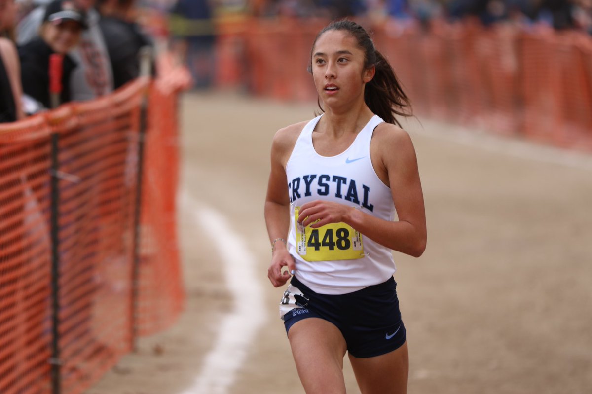 westcoast_xc's tweet image. Kaiya Brooks of Crystal Springs Uplands takes the D5 championship in 17:54 leading her team to a victory🏆