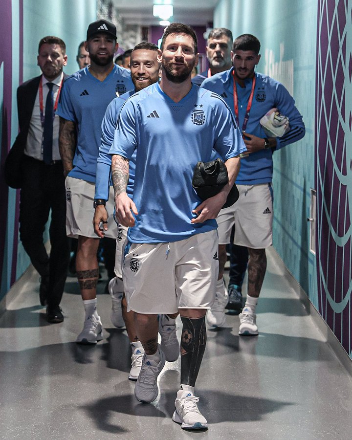 👀 why is Messi's Argentina smirking? 
#ARGMEX #ARGKSA