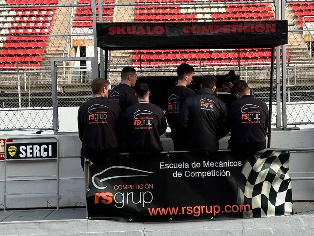 RSGrup (@rsgrup) on Twitter photo  RSGrup (@rsgrup) on Twitter photo