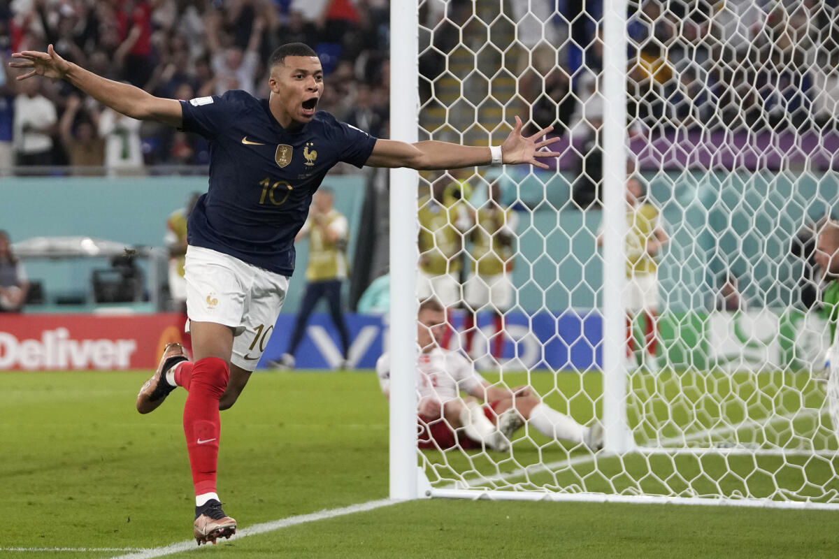 What happened when France played in 2018 FIFA World Cup final? - Sportstar