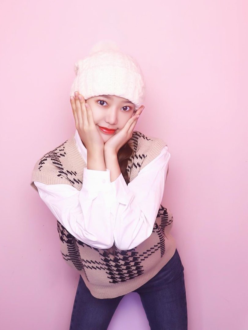 bugaboofeed's tweet photo. zin ★ @bugAboo_offcl https://t.co/vUDKFx6o2X