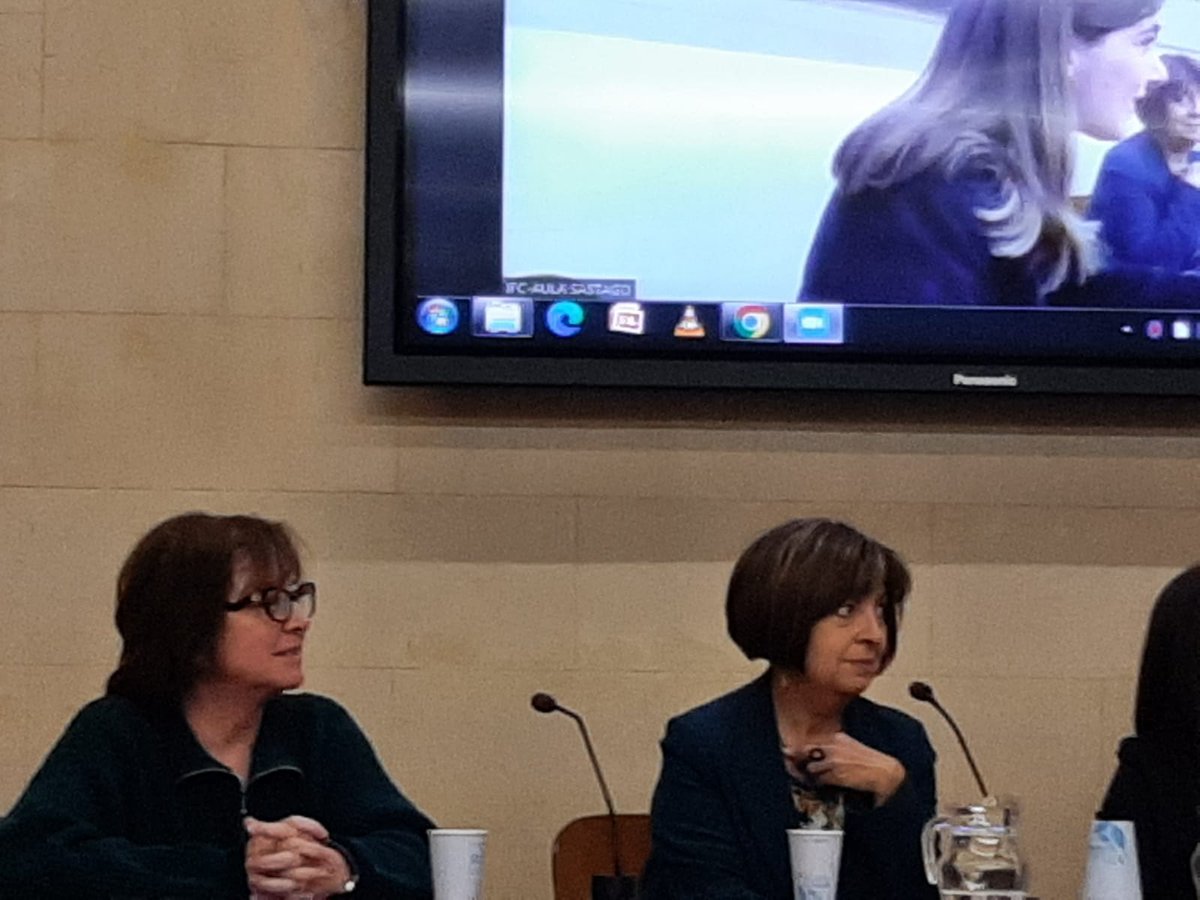 Fotos de las tardes compartidas el curso "El pensamiento de las mujeres (1975-2025)" estas últimas tardes en la sede de la IFC <a href="/DPZaragoza/">Diputación de Zaragoza</a>. Un verdadero placer y varias hojas de apuntes para casa, con todo los aprendido. El trabajo continúa. 

<a href="/iphunizar/">Instituto de Patrimonio y Humanidades. Unizar</a> <a href="/unizar/">Universidad Zaragoza</a> <a href="/AlmudenaVido/">Almudena Vidorreta</a>