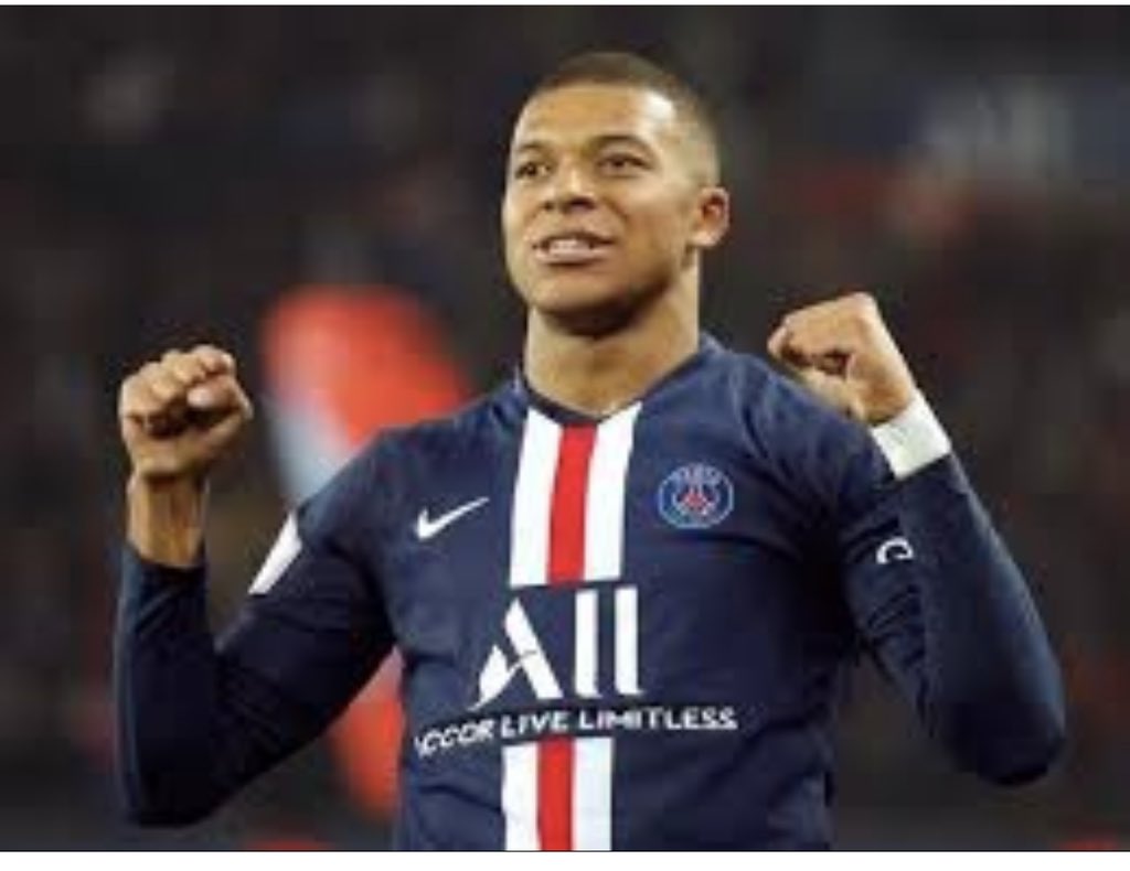 France 🇫🇷 ikatishije mu mahoro itike yo kwikomereza ituje muri 1/8. Vive Vive #MBAPE