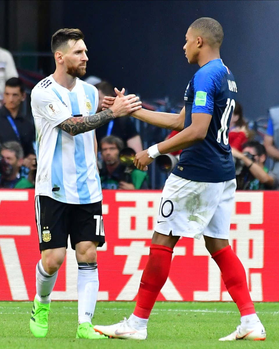 Messi 🤝 Mbappe

Scoring seven #FIFAWorldCup goals.