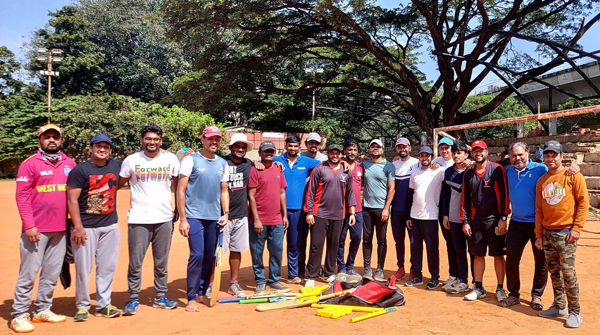 ParimalRd's tweet photo. Intense low scoring matches on sunny morning followed with busy day. Rest day tomorrow
#latepost #saturdaysorted
@SandeepMall @chirunningindia @suneelkoyi @moovendhan_a @sandeepvarma15 @mudassirahmedl @pgodhani @aseemanand1967 @akhaware @ameya91 @pbkulkarni @runkarthikrun https://t.co/3luwlyyNME