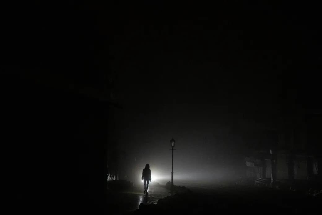 DefenceU's tweet photo. Without light. Without heat. Without water. Without connection. Just as long as we are without you, russians!

Photo: Evgeniy Maloletka
Vladyslav Sodel https://t.co/xBTkw5PBvx