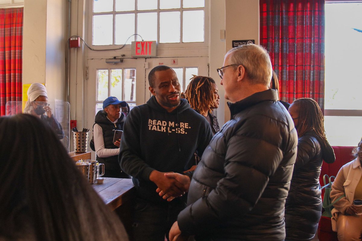 PhillyMayor's tweet photo. Today, on #SmallBusiness Saturday, I met with business owners and shopped at some of our local stores in Germantown.

Small businesses are the backbone of our communities, and I encourage you to shop small and #ShopPHL today, this season, and throughout the year. https://t.co/QFEq9cmN6T