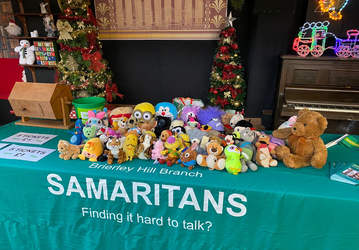 <a href="/BrierleyHillSam/">Brierley Hill Samaritans</a> 'teddy tombola' at Brierley Hill Market's 'Santa Grotto' launch today - loads of excitement and 'cuddly choices' for all tastes 🎅