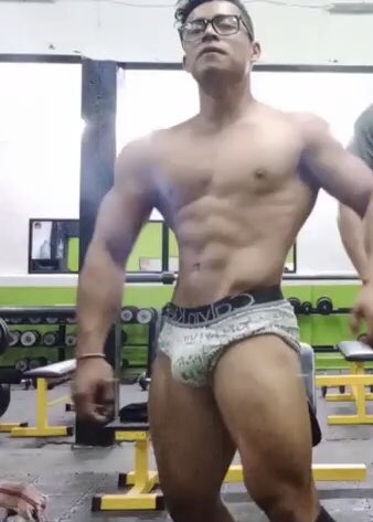 Amanecimos Mamadisimos