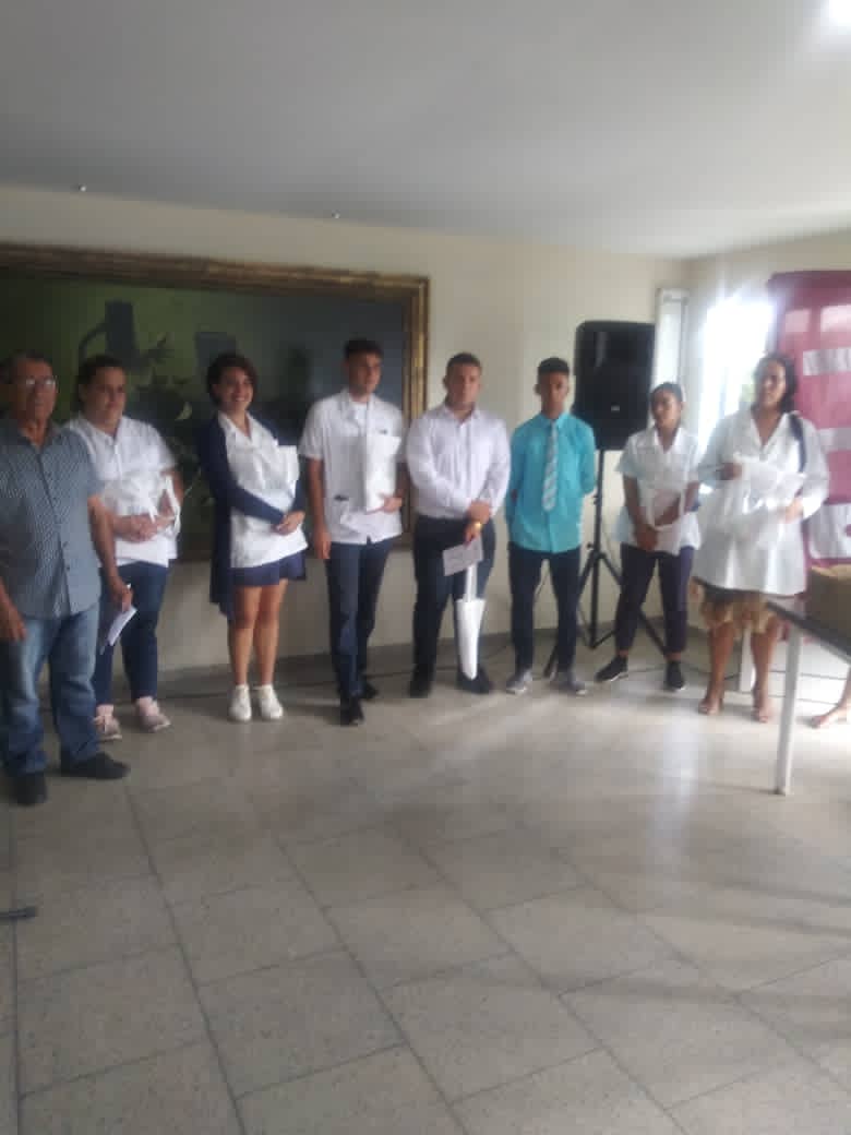 Culmina satisfactoriamente el Coloquio Martiano de nuestra Facultad de Ciencias Médicas con excelentes trabajos y exposiciones.💪🤩

#RumboAl100FEU #Revolucionando #XCongresoFEU #VamosConTodo #ColoquioMartiano