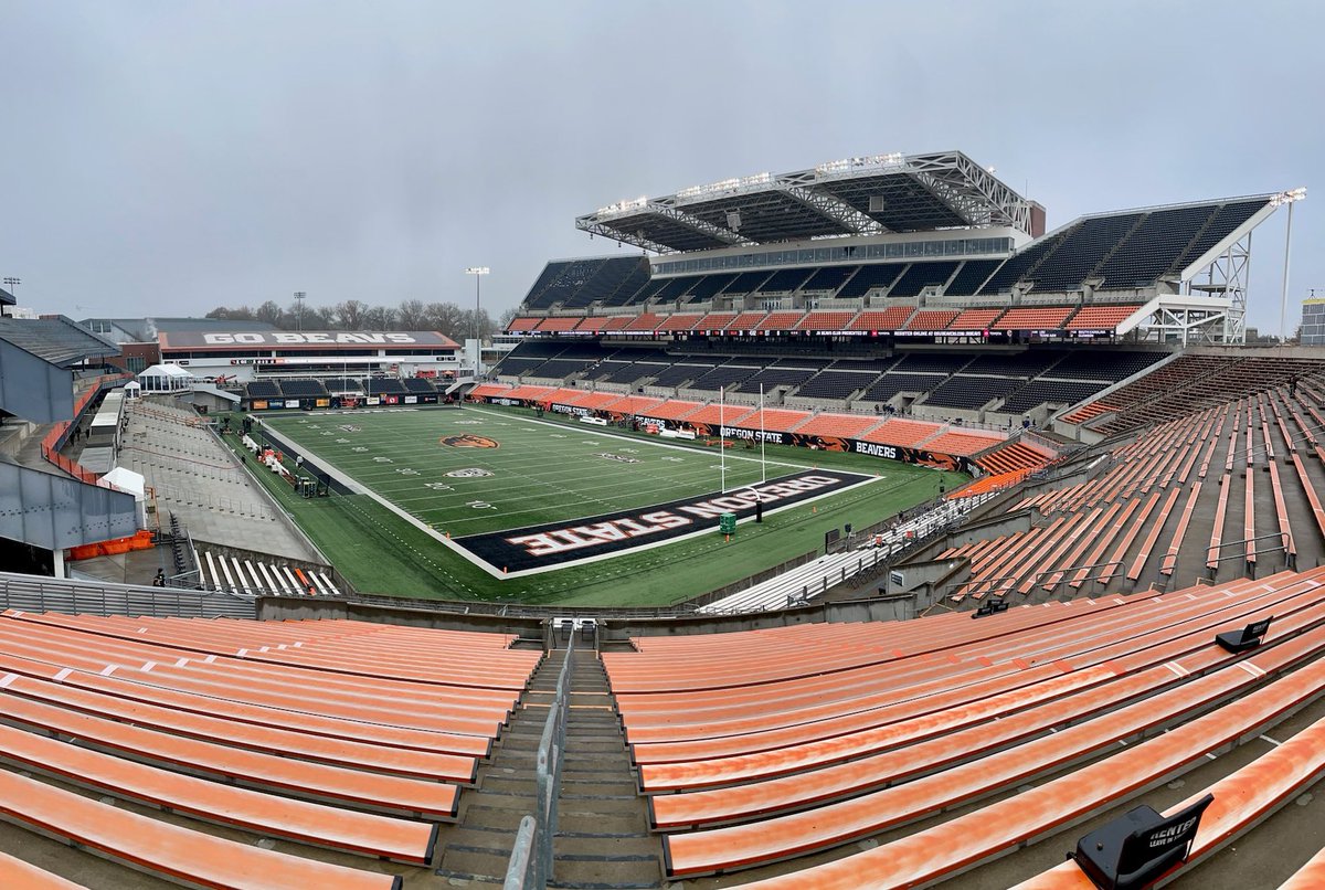 John Canzano On Twitter Reser Stadium Awaits Big Day Today For Ducks 