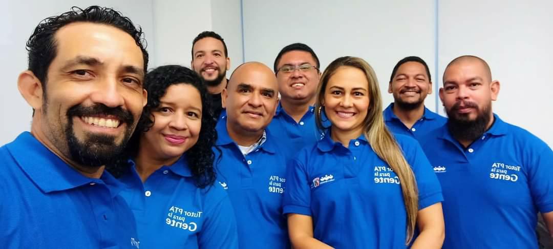 cataucgo's tweet photo. ¡Felicitaciones a todos nuestros Turores del Programa Todos a Aprender! @PTA_Colombia

Su dedicación, entrega, creatividad, recursividad y amor por lo que hacen ha sido un apoyo invaluable para la educación del departamento 👏👏👏👏👏 #Pta10Años

#EducaciónParaLaGente https://t.co/aGFPzGK0yO