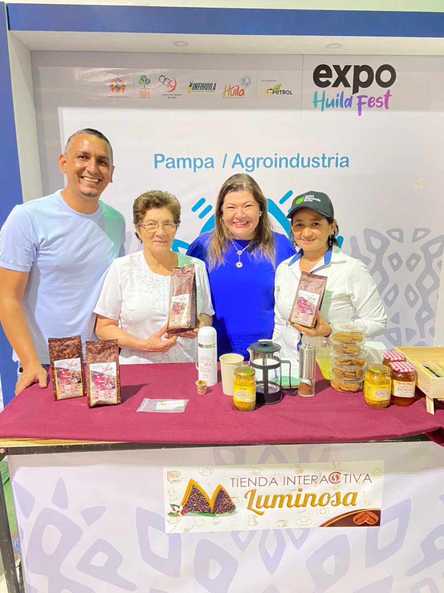 Amgasca's tweet photo. Gracias a los #EmprendedoresSENA que hicieron presencia en #ExpoHuilaFest. Ustedes son agentes de cambio y aportan a la transformación de nuestro país 🇨🇴💚🫶 https://t.co/BD08VmfnTq