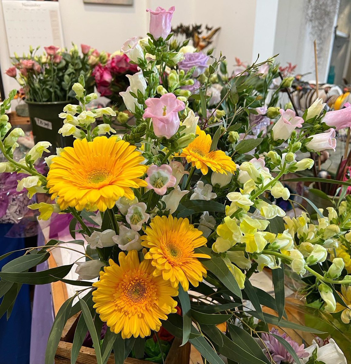 TrilliumFloris1's tweet image. Busy, busy, busy in the shop today!
#flowershop #florist #bestofmainline #ardmorepa