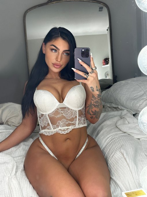 I&rsquo;m not saying God has favorites&hellip;but he took his time. https://t.co/3H3GbDE8DL