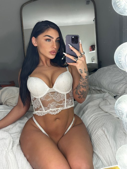 I&rsquo;m not saying God has favorites&hellip;but he took his time. https://t.co/3H3GbDE8DL