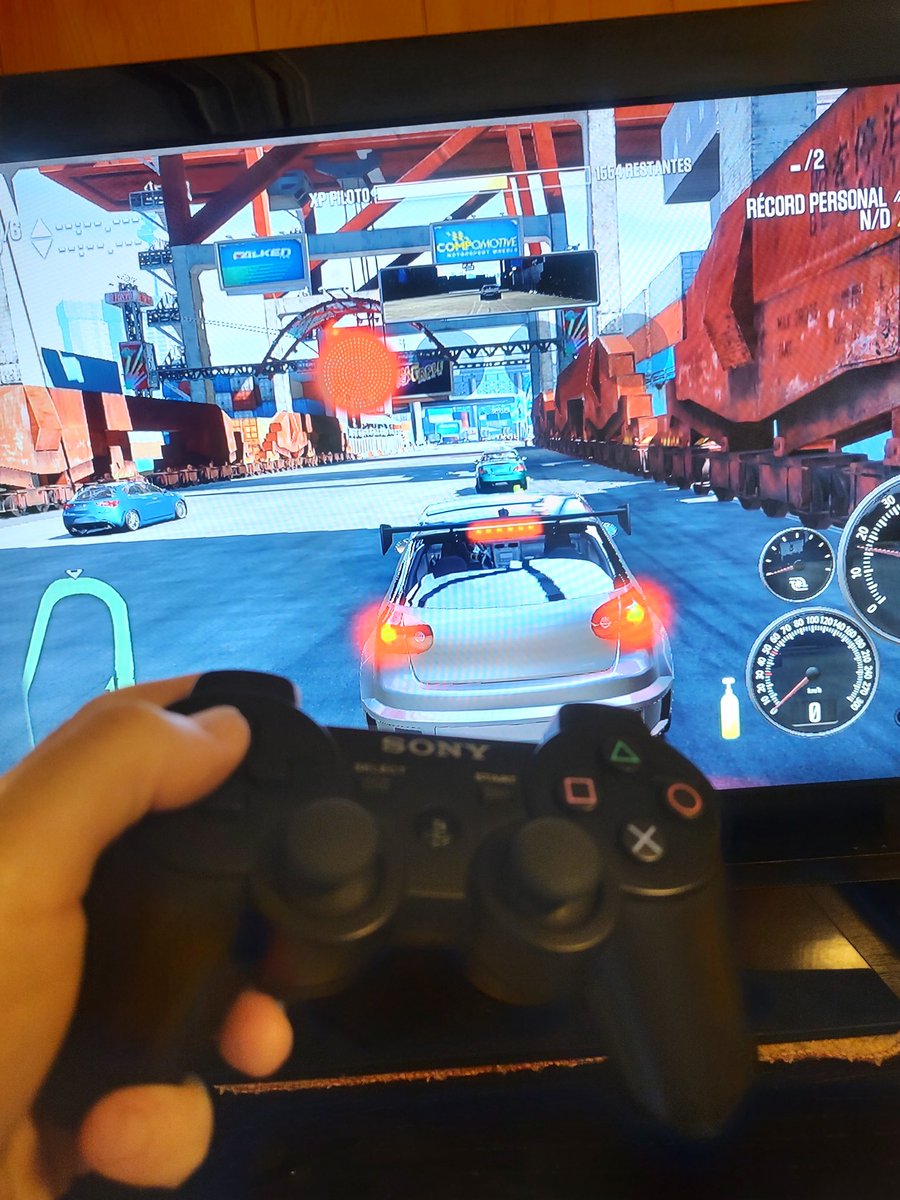 AbelSHimself's tweet image. Viejito pero bonito ❤️

#NeedForSpeed #Shift2Unleashed #PS3 #PlayStation #RetroGaming