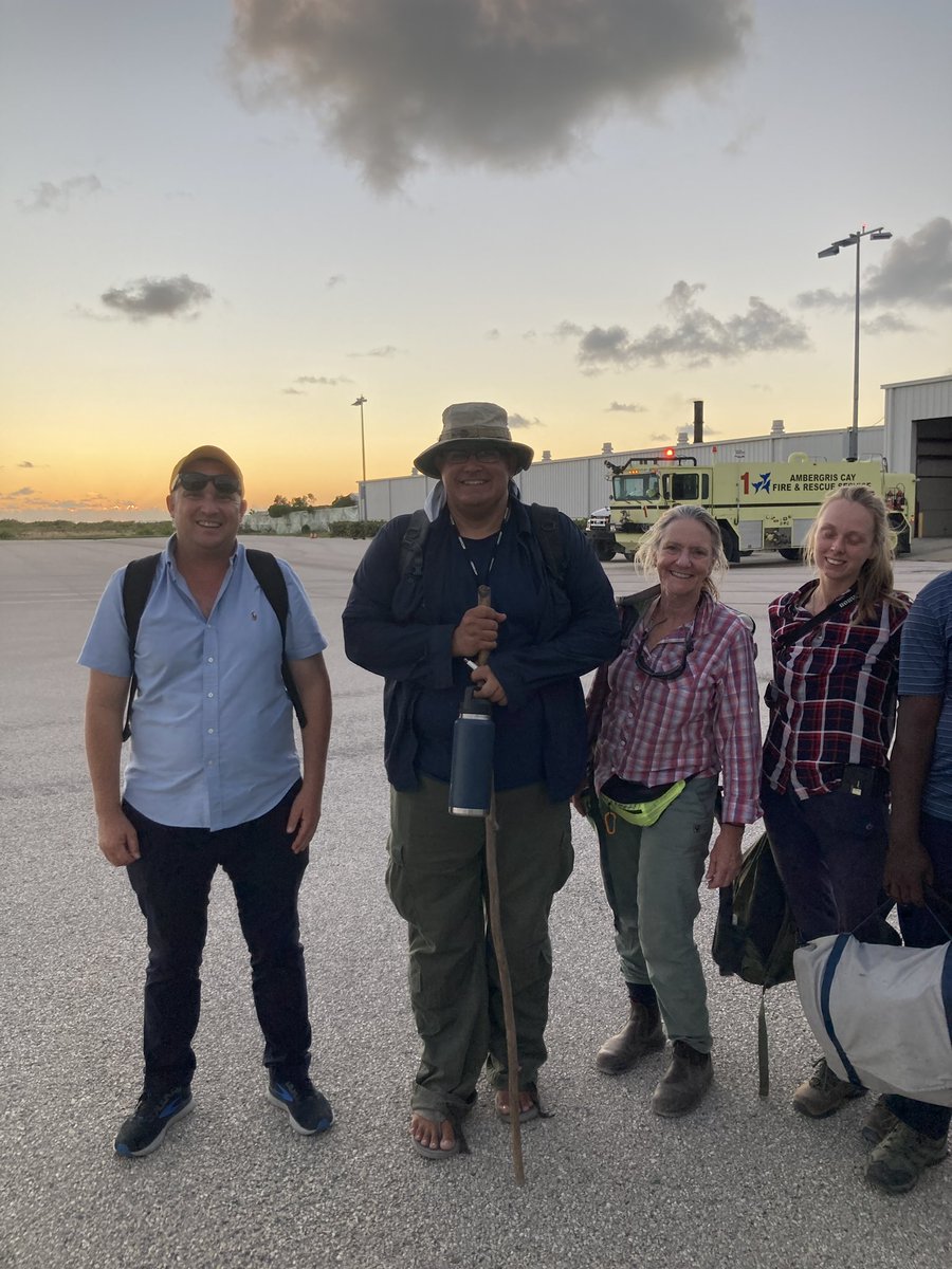 Ecolog3stDutz's tweet photo. Thanks to @ambergriscaytci for helping our team to survey Big Ambergris Cay for the @Darwin_Defra #DPlus114 project today
#TCITIPAs @KewUKOTs @KewScience @TCIG_Press https://t.co/knU9dFASK7