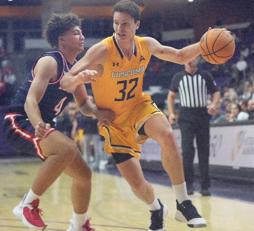 Matt Schner through 6 D1 games: 

- 6 starts
- 27 min/game
- Averaging 10 pts &amp; 6.7 rbs 

The fmr. <a href="/EmoryBasketball/">Emory Men’s Basketball</a> standout is making the most of his grad year w/ <a href="/LipscombMBB/">Lipscomb Men's Basketball</a> 

Early szn highlights 👇