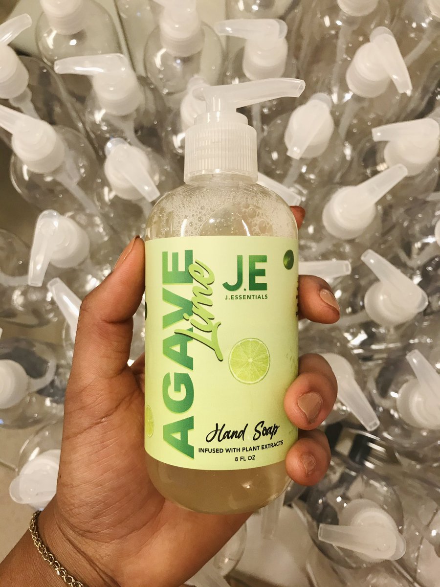 JEssentialsShop's tweet photo. @MissDeja6 @LasVegasLocally Thabks for the love! #SmallBusinessSaturday #jessentials https://t.co/sTG73DU3qq