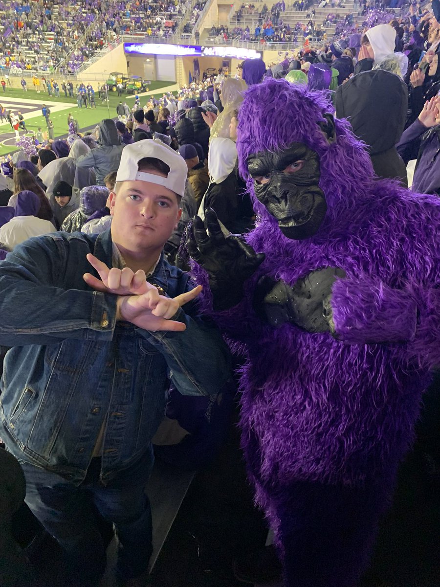 #KStateFB mob nation