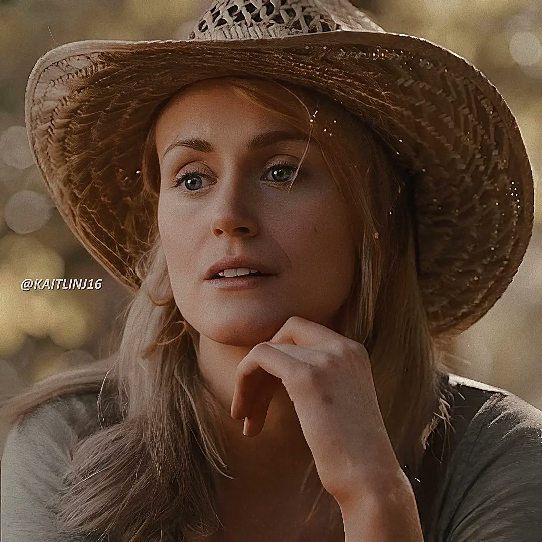 Kaitlinj161's tweet photo. Taylor Schilling as Beth Green
🦋The Lucky One (2012)🦋
#TaylorSchilling #bethgreen #theluckyone #edits https://t.co/GlPh5XKD18