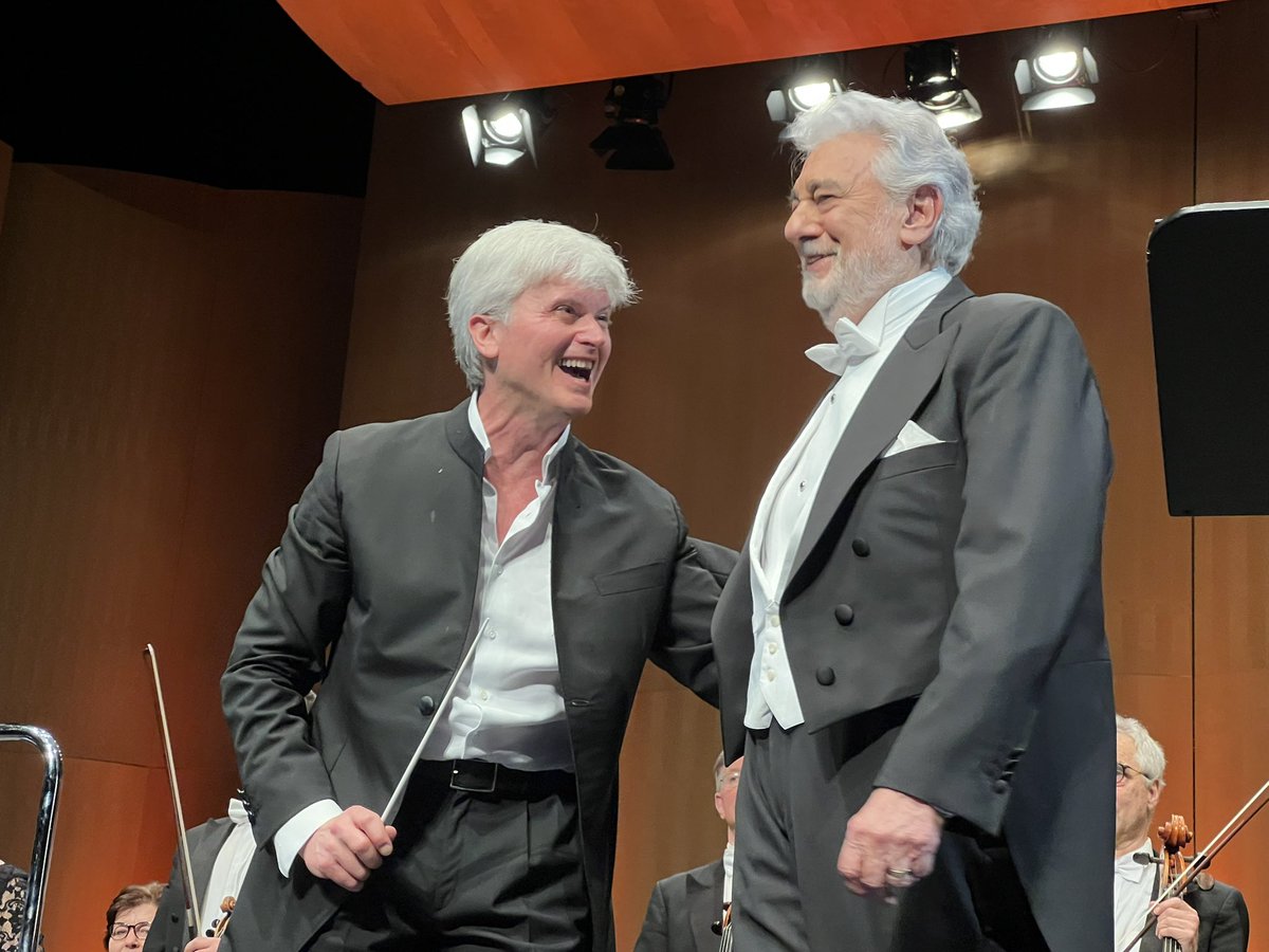KWaldersee's tweet photo. A Christmas gift arrived early for music lovers in Baden-Baden, a fabulous concert with @PlacidoDomingo . The artists' happy faces and conductor Massimo Zanetti's laugh matched the public's delight in the Verdi gala. On stage with Domingo, @sirimajo and Ivan Magri. Bravi tutti! https://t.co/4KWVyL293Q