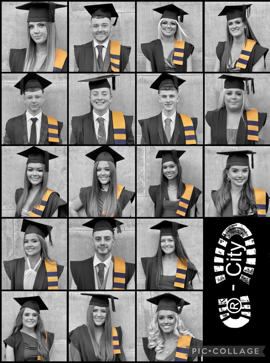 Rcitybelfast's tweet photo. ⭐️🎓thx to @Foroige we have a very inspired & proud team of young people 🎓⭐️👏🏻#LeadershipForLife https://t.co/UZScchGBMo