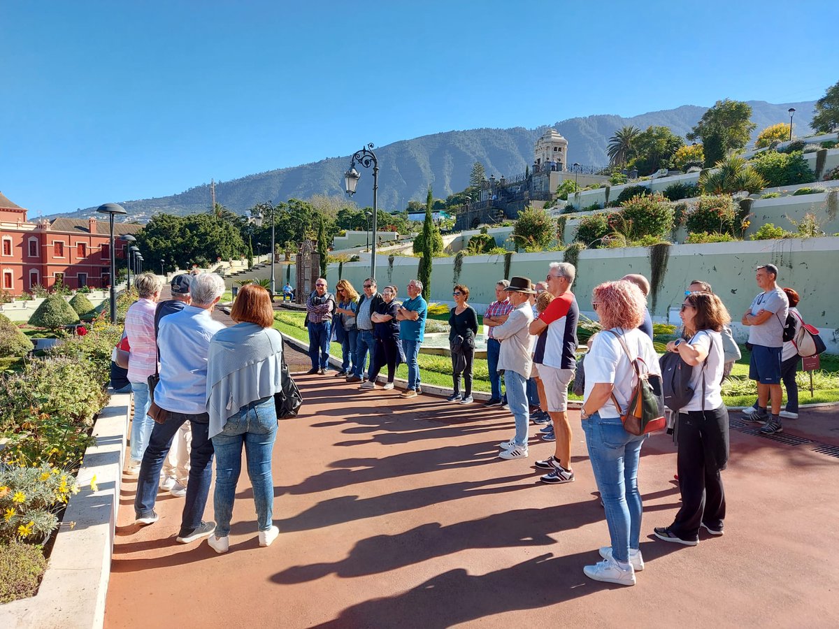 mustecon's tweet photo. Esta mañana hemos podido disfrutar de la #ruta dedicada a los vínculos existentes entre #LaPalma y la Villa de #LaOrotava. Un recorrido cargado de #Historia, #arte y vivencias. 

Seguimos trabajando.
Gracias por formar parte de nuestra historia. https://t.co/Kohvgge9i2