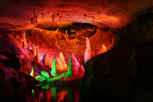 AngelaBrentHar1's tweet photo. So much fun and adventures at #ForbiddenCaverns at beautiful #Tennessee β°οΈπβ¨οΈππ #caves #caverns #explore #saturdayfun https://t.co/dKUUeIF4rb